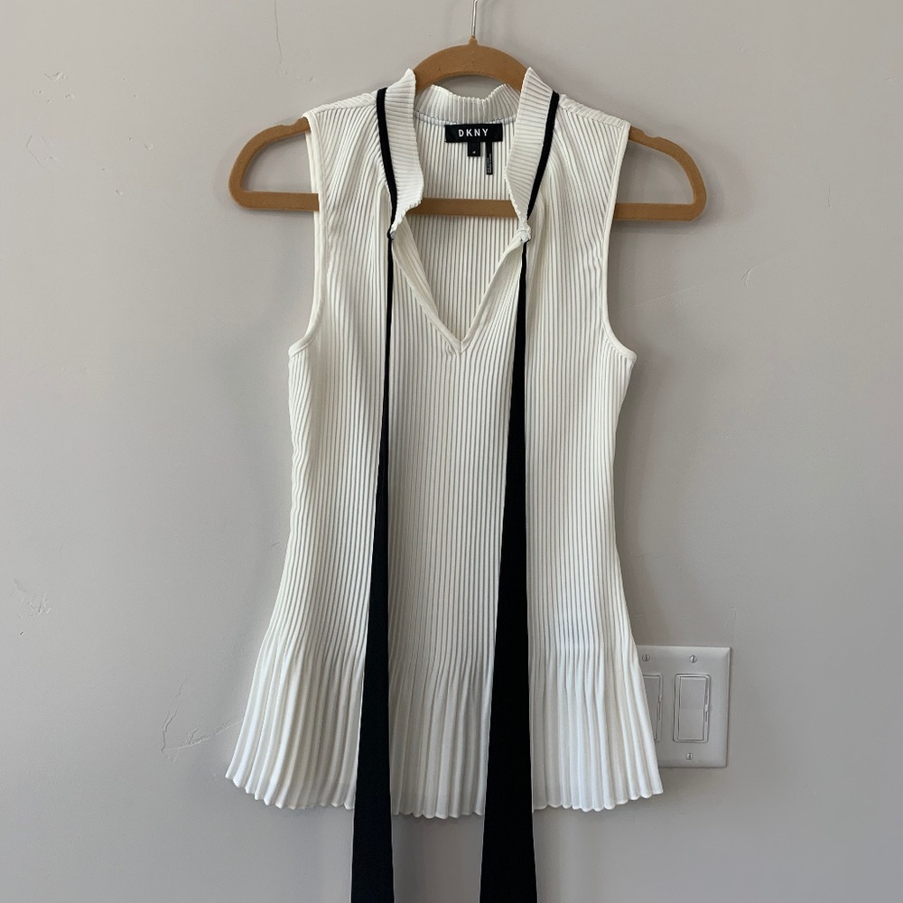 DKNY tie neck peplum blouse medium white/black